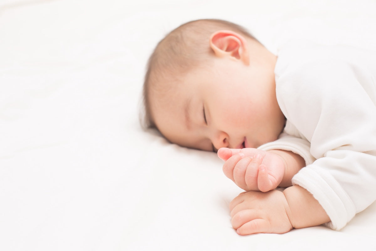 赤ちゃんに適した湿度とは?乾燥しやすい理由と季節ごとの対策を詳しく解説