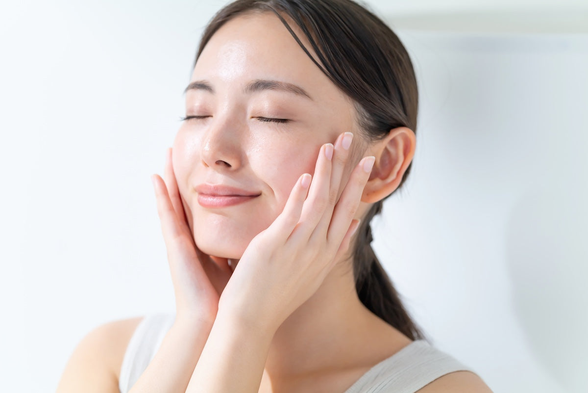 夏の肌老化を防ぐ！自宅でできる4つのスキンケア